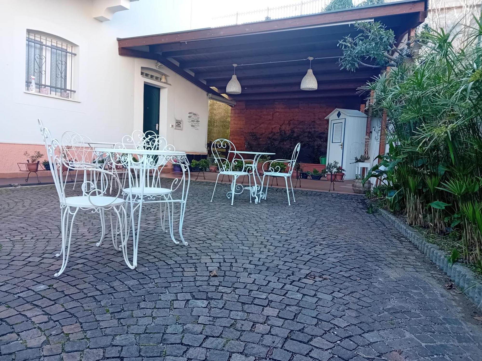 B&B Ai Tre Archi Spotorno Eksteriør bilde