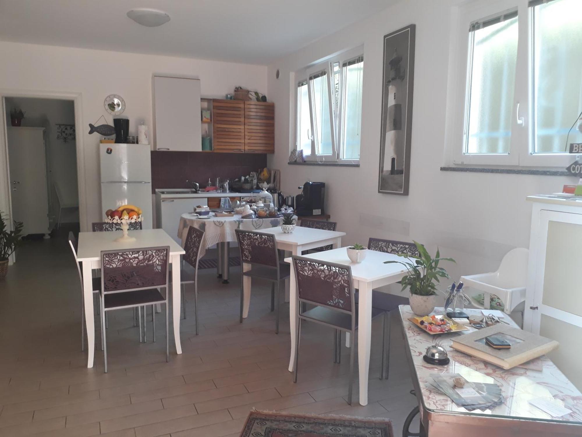B&B Ai Tre Archi Spotorno Eksteriør bilde